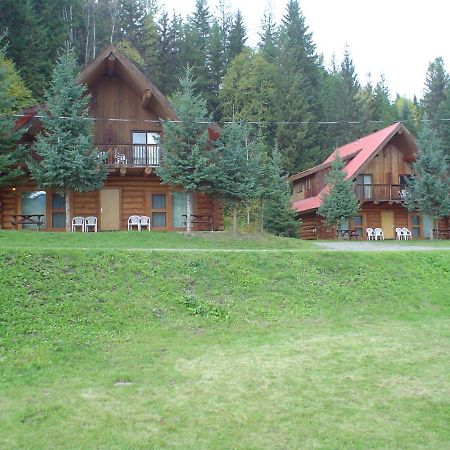 Helmcken Falls Lodge Cabin Rooms And Rv Park 클리어워터비치 외부 사진