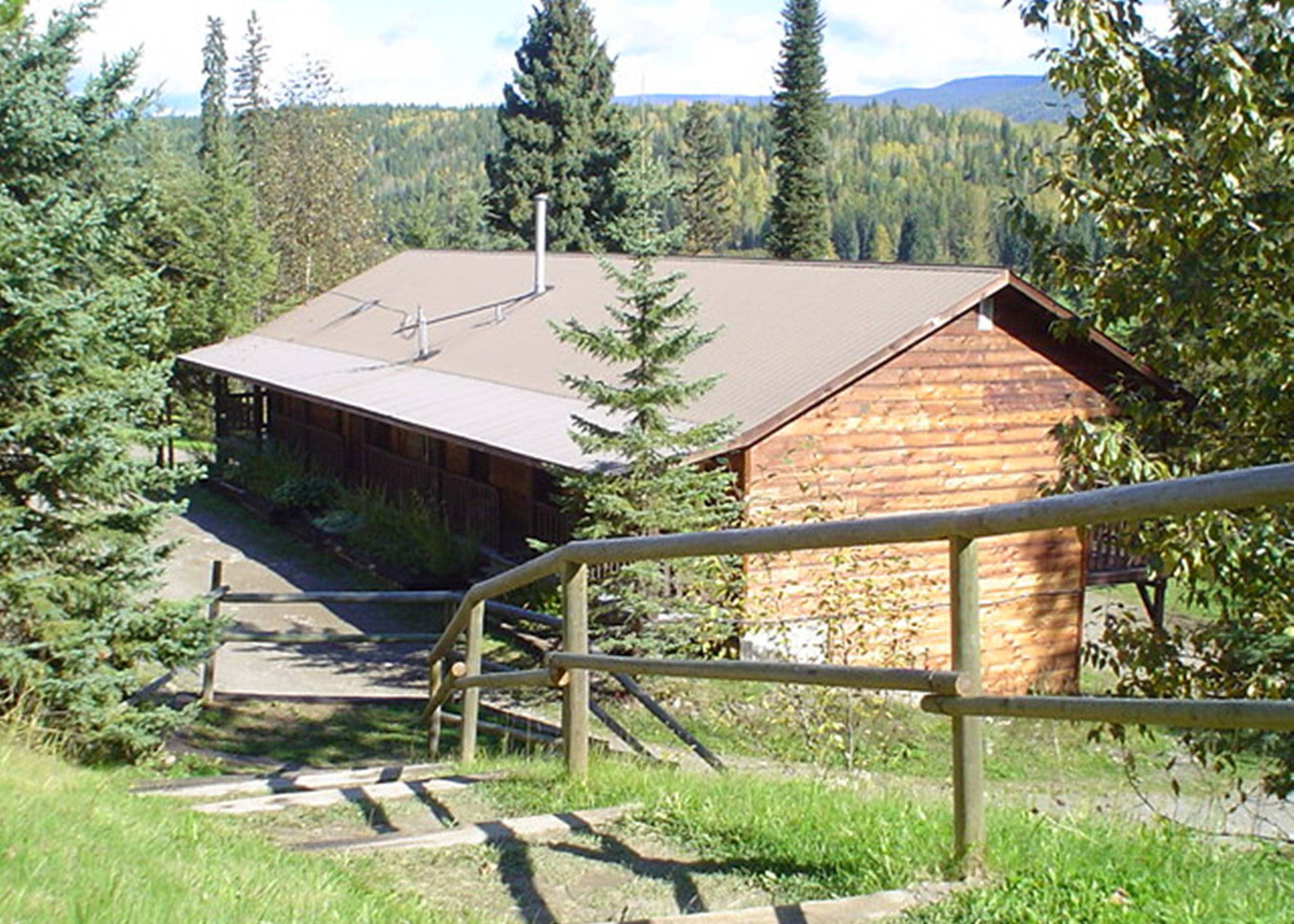 Helmcken Falls Lodge Cabin Rooms And Rv Park 클리어워터비치 외부 사진
